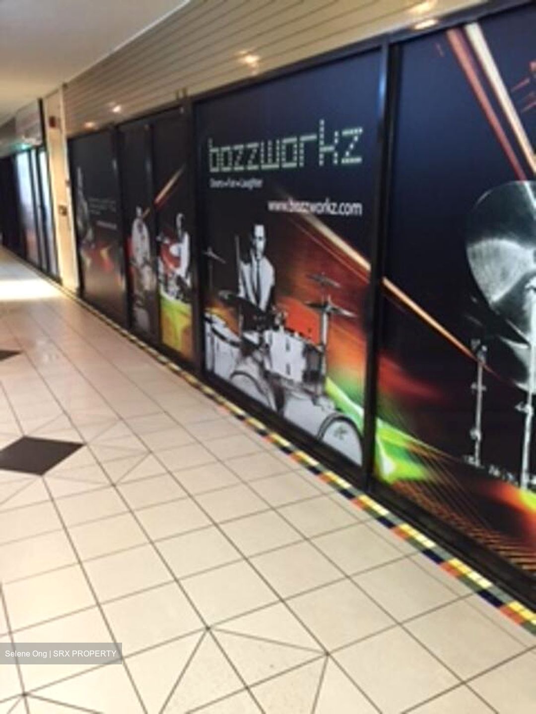 Parklane Shopping Mall (D7), Retail #462609011